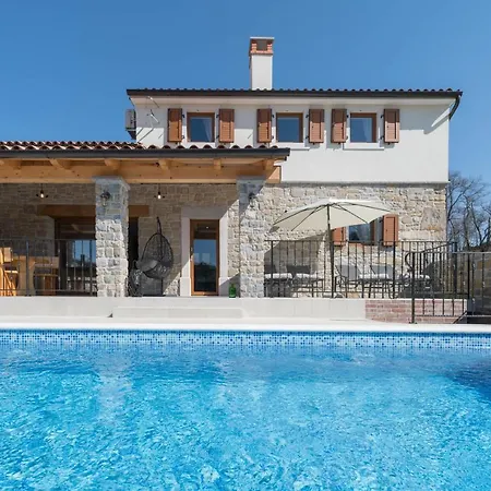 Villa Poji Buzet Exterior photo
